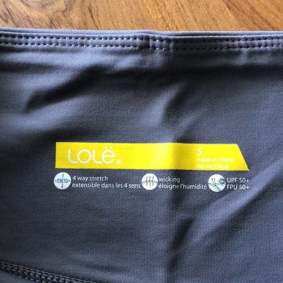 Lole Gray Cinch Side Skirt - Tennis, Golf, or Walking Skirt - Picture 6 of 7